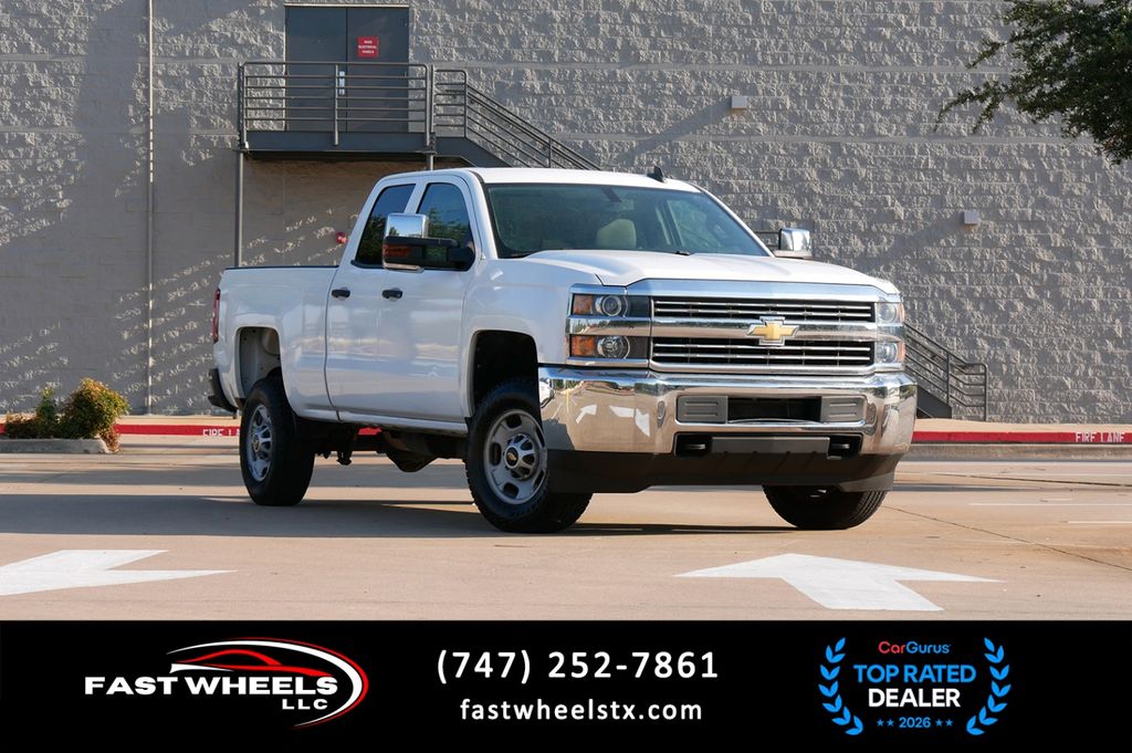 White 2015 Chevrolet Silverado 2500HD Pickup Truck 4X2 6-Speed Automatic
