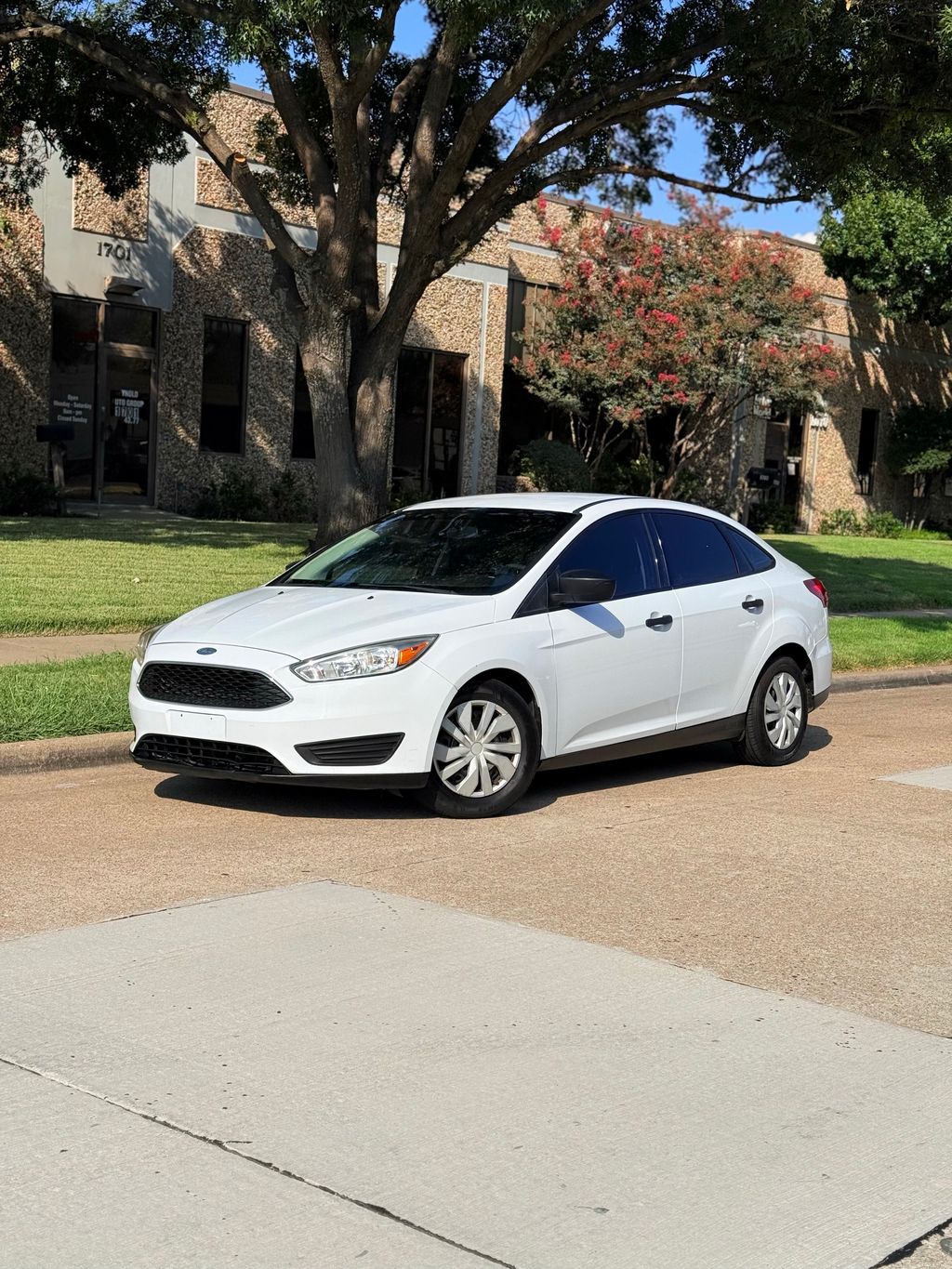 White 2018 Ford Focus Sedan Front-Wheel Drive 5-Speed Manual