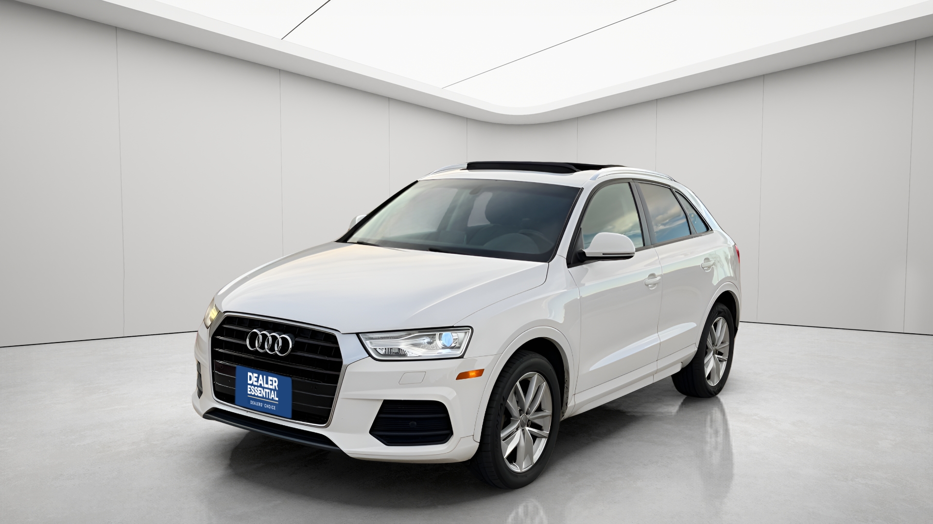 2017 Audi Q3 Premium's photo